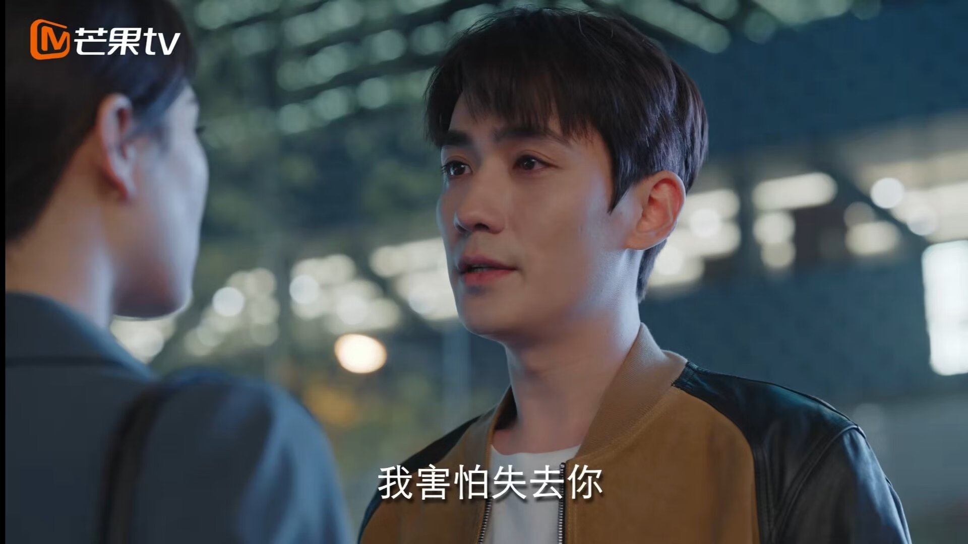 天然蜂蜜甜吗还是不甜呢为什么(纯天然蜂蜜稀吗)